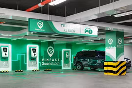 Chuyên gia giải thích tận gốc lí do ô tô điện thân thiện với môi trường hơn xe xăng