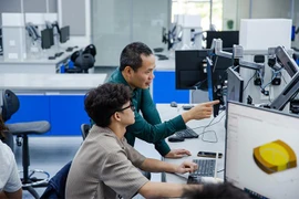 Nghiên cứu ở bậc đại học càng sớm càng tốt, vì sao và như thế nào?