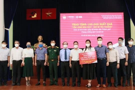 MB và Viettel tặng 100.000 suất quà tới người dân TP.Hồ Chí Minh