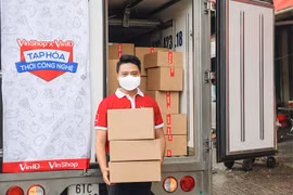Mua - bán an toàn mùa dịch nhờ VinShop, đây mới là tạp hóa công nghệ đúng nghĩa 