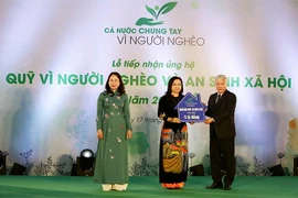 Ngân hàng SHB chung tay ủng hộ Quỹ ‘Vì người nghèo’ 2022