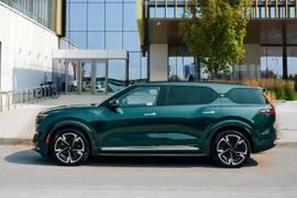 Lý giải vì sao VinFast VF 9 là lựa chọn số 1 trong phân khúc E-SUV