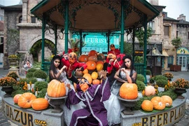 31/10 này, xứ sở Cầu Vàng "biến hình" với lễ hội Halloween 