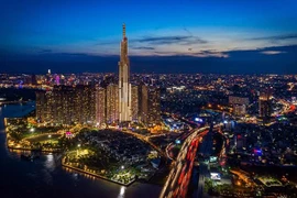 Gõ cửa những kỳ tích mang trái tim “Make in Vietnam”