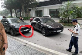 Cơ quan Công an thông tin ban đầu về vụ 2 xế hộp Porsche cùng biển số ‘đụng’ nhau tại Times City