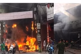 50 xe máy thiêu rụi sau cú ‘xuống tay’ bằng ‘bom xăng’