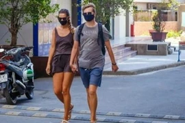 Xử lý nghiêm hành vi quấy rối tình dục người nước ngoài