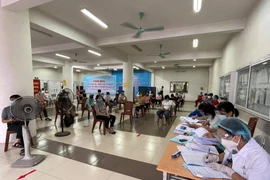 Người dân phấn khởi trước chủ trương “tăng tốc xét nghiệm diện rộng, tiêm chủng vắc xin phòng chống Covid-19”