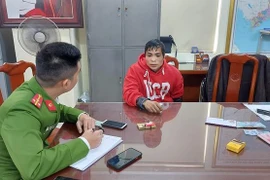 Cảnh sát hình sự bắt đối tượng giết người, trốn chạy hàng trăm cây số