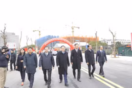 Thúc đẩy sự phát triển kinh tế - xã hội, xây dựng bộ mặt đô thị sáng - xanh - sạch - đẹp