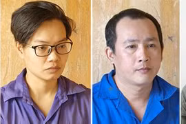 Chín người ‘hợp công’ làm giấy tờ giả, kiếm lời bất chính cả tỷ đồng