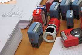 Truy tố 8 bị can trong đường dây ‘buôn’ giấy khám sức khỏe giả