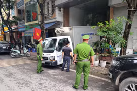 ‘Dọn’ vi phạm xung quanh bến xe, trên các trục đường huyết mạch