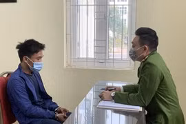 Kẻ có 2 tiền án, dùng tên giả trộm xe ô tô