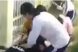 Xác minh, xử lý nghiêm hành vi đánh người của nhóm nữ sinh tại quận Hà Đông