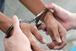 Hành hung đối tác, 4 đối tượng bị bắt về tội cướp tài sản