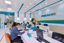 ABBANK áp dụng hệ thống nhận diện thương hiệu và không gian giao dịch mới 