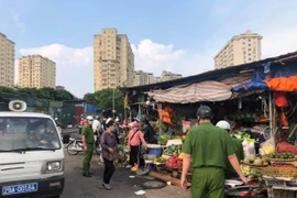 Triển khai 24 chốt, đội cơ động thực hiện nghiêm yêu cầu giãn cách xã hội