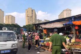 Triển khai 24 chốt, đội cơ động thực hiện nghiêm yêu cầu giãn cách xã hội