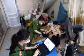 Chia sẻ khó khăn, mang niềm vui đến hơn 700 người già yếu, bệnh tật