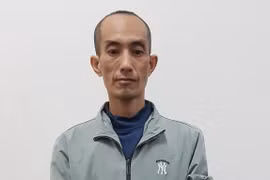 Gặp tổ tuần tra, tự giác giao nộp gói heroin giấu trong túi quần