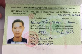 Di lý đối tượng truy nã đặc biệt từ Lào về Việt Nam