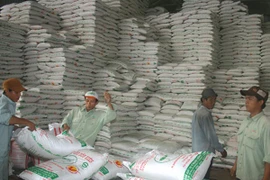 Việt Nam sẽ nhập khẩu 185.000 tấn đường