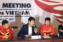 HLV Hữu Thắng: "Trận đấu tái ngộ thầy Riedl sẽ rất vui và thú vị"