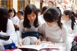 Giờ chào cờ, sinh hoạt lớp không nhàm chán