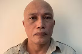 Gã đàn ông có 2 tiền án tấn công Cảnh sát khi bị nhắc đóng cửa quán ăn đêm 