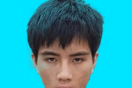 "Người nhện" trèo 6 tầng nhà "khoắng" lô máy tính, điện thoại trị giá 300 triệu đồng