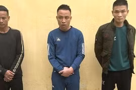Mua ma túy mang vào quán karaoke "bay lắc"