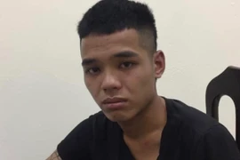 Bí mật trong chiếc xe taxi dừng đỗ bên đường lúc nửa đêm