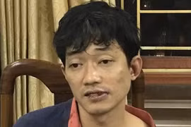 Bàng hoàng gã đàn ông dùng dao sát hại mẹ ruột