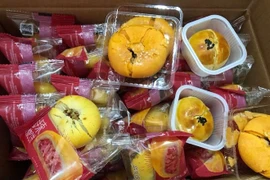 Vận chuyển 10 tấn bánh kẹo, trà sữa không rõ nguồn gốc từ Lào Cai về Hà Nội