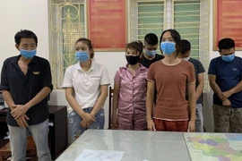 "Nữ quái" xách ma túy cho nhóm thanh niên "bay lắc" trong nhà nghỉ bị bắt