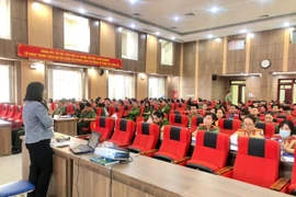 Tập huấn triển khai Điều lệ Công đoàn Việt Nam cho hơn 200 cán bộ chủ chốt