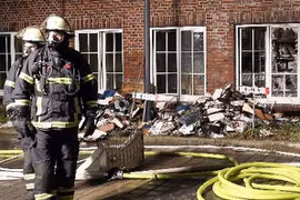 Báo Đức bị tấn công vì tái bản tranh biếm hoạ của Charlie Hebdo