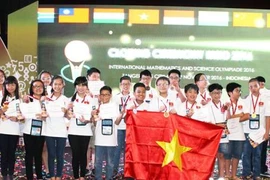 Học sinh Hà Nội đưa tuyển Việt Nam dẫn đầu Olympic Toán quốc tế 2016