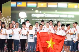 Học sinh Hà Nội đưa tuyển Việt Nam dẫn đầu Olympic Toán quốc tế 2016