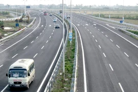 Phí cao tốc Pháp Vân- Cầu Giẽ cao nhất là 180.000 đồng/lượt