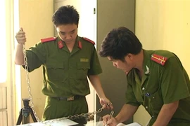 Gia tăng các vụ đòi nợ thuê bằng bạo lực