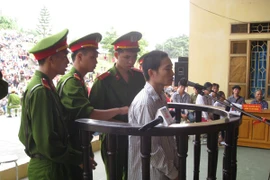 Hung thủ giết 4 người ở Yên Bái lạnh lùng đón nhận án tử hình