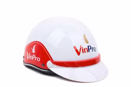 VinPro tặng 4.200 mũ bảo hiểm cho chủ thẻ Vingroup Card