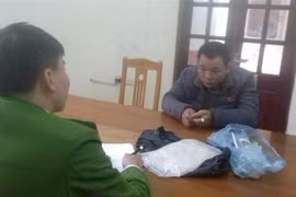 Giấu 1kg ma túy đá dưới ghế lái xe tải