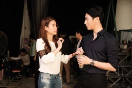 Rocker Nguyễn thích thú khi được Trương Ngọc Ánh hướng dẫn diễn xuất