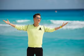 Đàm Vĩnh Hưng hội ngộ Thu Minh trên ghế nóng 