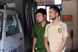 Bị bắt khi mang xe trộm cắp đi tiêu thụ