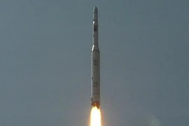 Triều Tiên phóng tên lửa đạn đạo về phía biển Nhật Bản