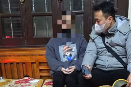 Hà Nội: Giải cứu nữ sinh bị 'thao túng' tâm lý, dụ dẫn vào màn kịch quay clip khỏa thân, tống tiền 1,5 tỷ đồng